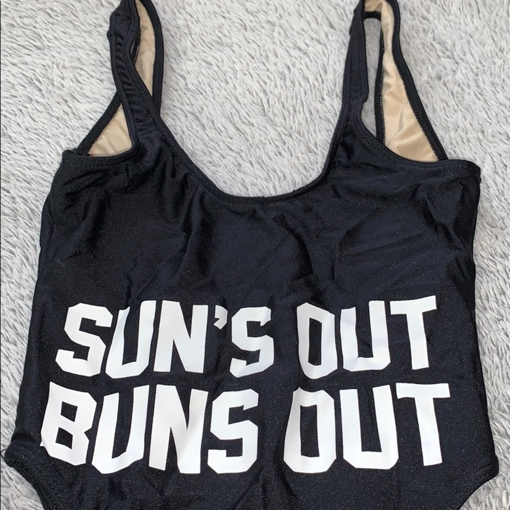Suns out buns out ; Bathing suit